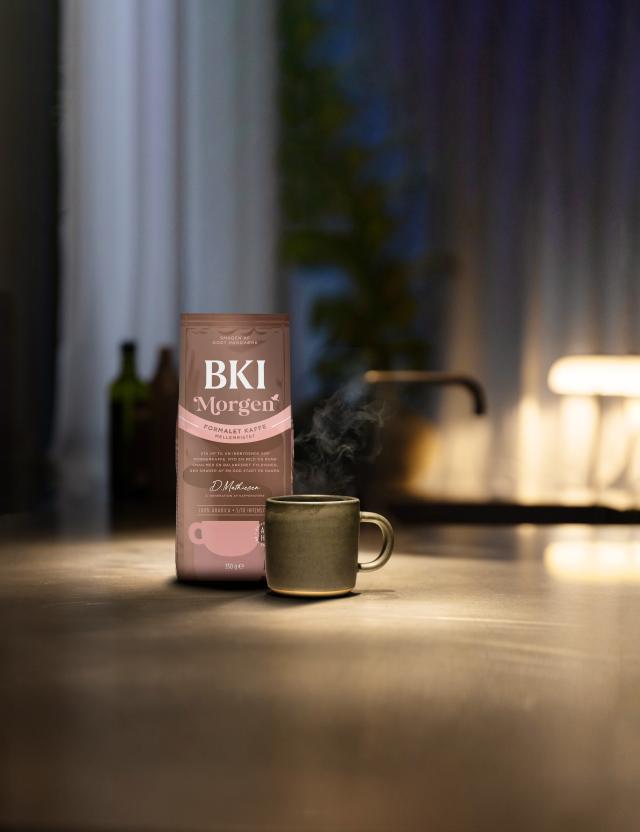 BKI morgenkaffe hele bønner og kop